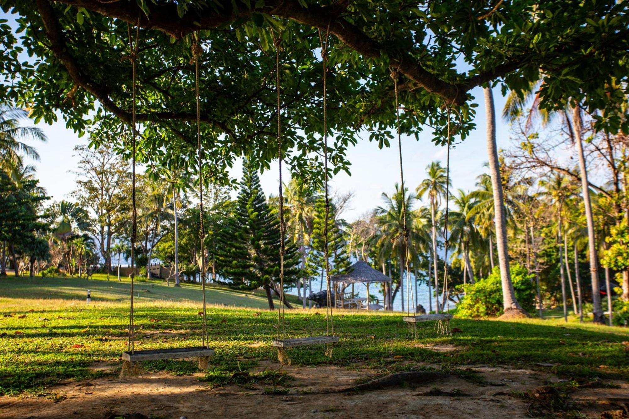Ban Raya Resort And Spa Ko Racha Yai Exterior foto