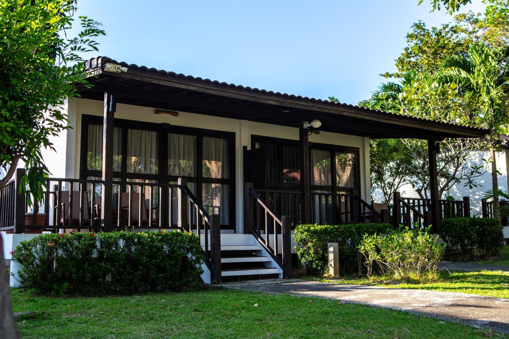Ban Raya Resort And Spa Ko Racha Yai Exterior foto